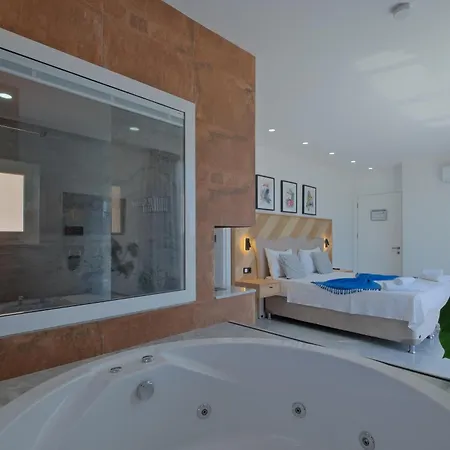 Toucano Peaceful With Nature View, Pool And Jacuzzi Kalkan