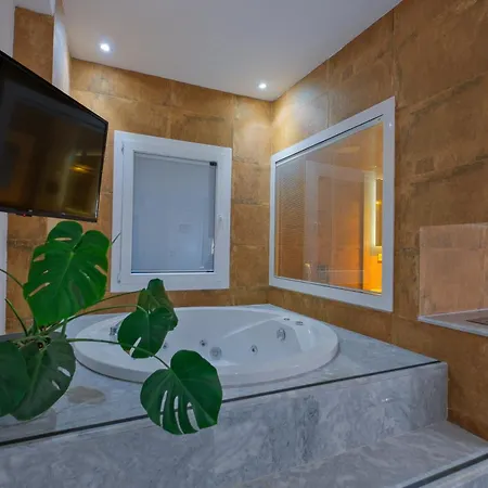 Toucano Peaceful With Nature View, Pool And Jacuzzi Kalkan