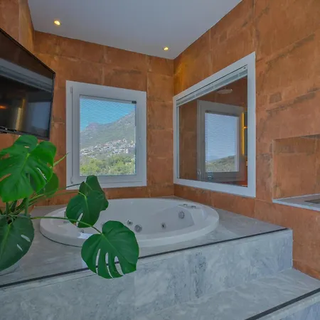 Toucano Peaceful With Nature View, Pool And Jacuzzi Villa *