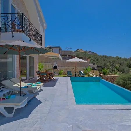 Villa Toucano Peaceful With Nature View, Pool And Jacuzzi